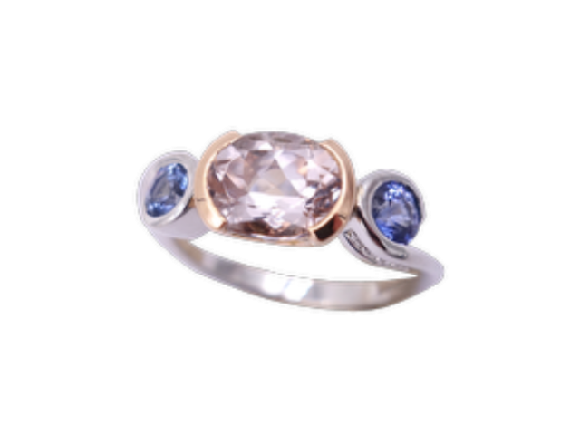 Bague Morganite et Saphirs Bleus en Or Bicolore